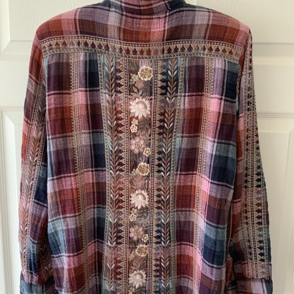 Johnny Was - Picture 4 of 6